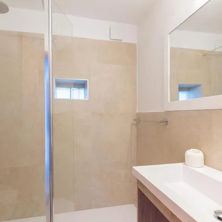 The View House بيت للعطل بيران